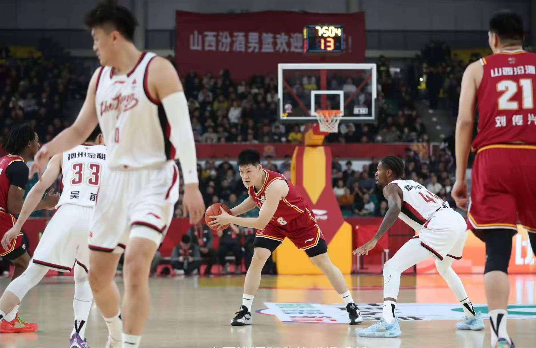 关于浙江队迎CBA季后赛关键赛，加时末段内部沟通，底气十足，身体对抗强度拉满的信息AYX官方入口